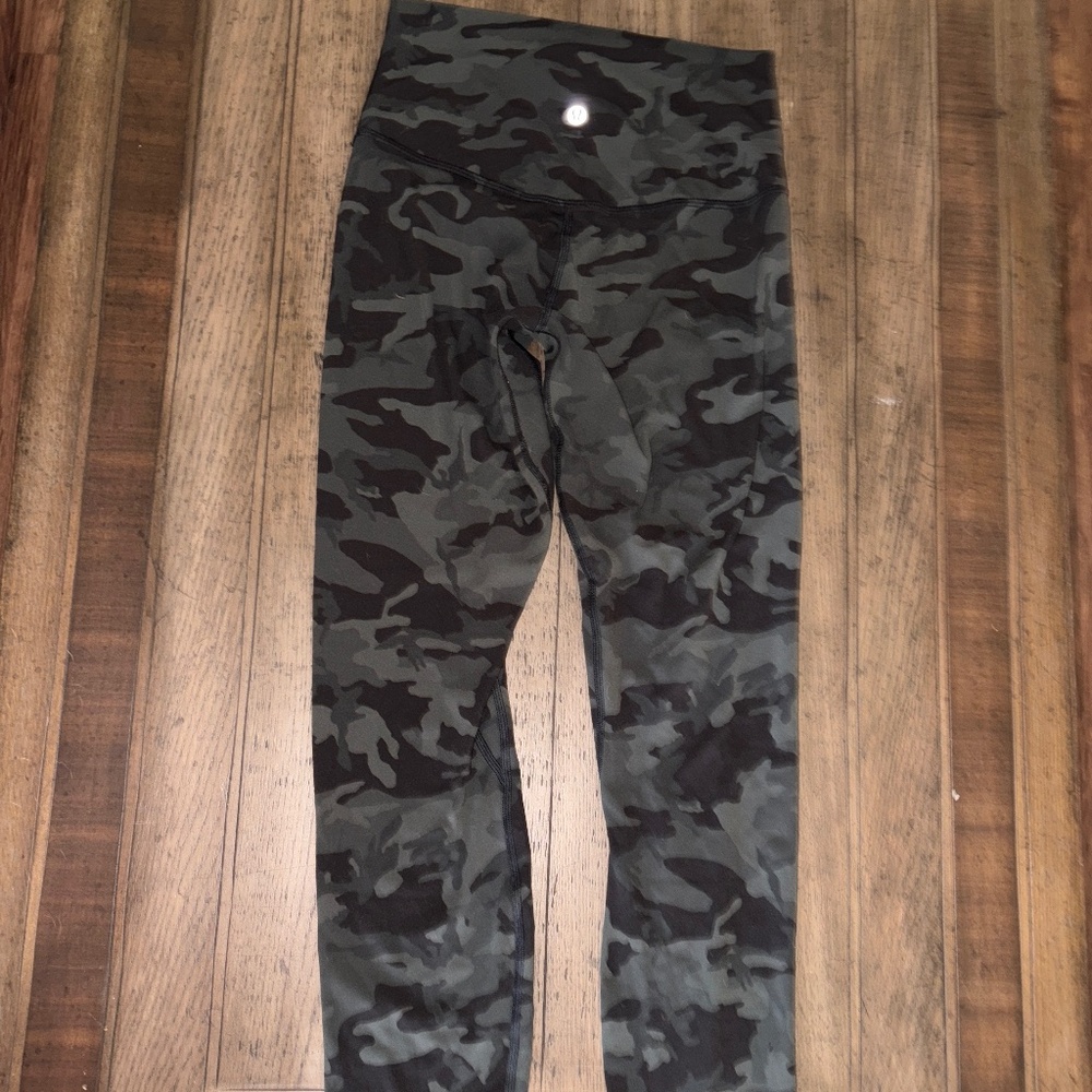 lululemon geeen camo align